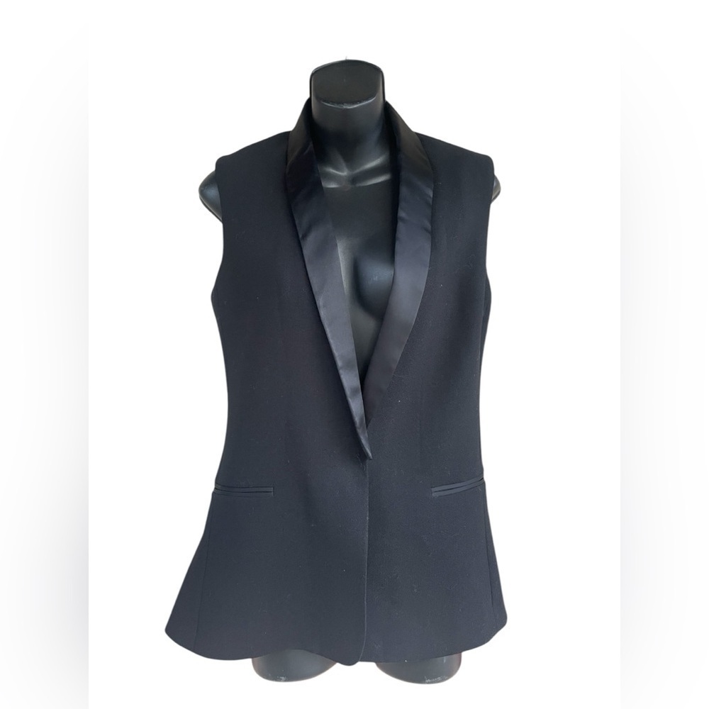 Express Edition women’s sleeveless tuxedo black sz 4 Faux slant pockets preloved